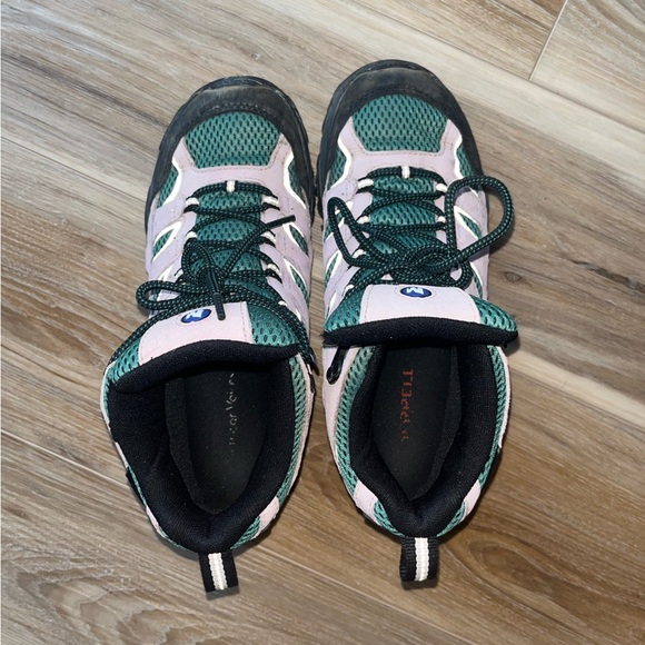 Merrell Green and Pink Lace Up Boots - Picture 11 of 11